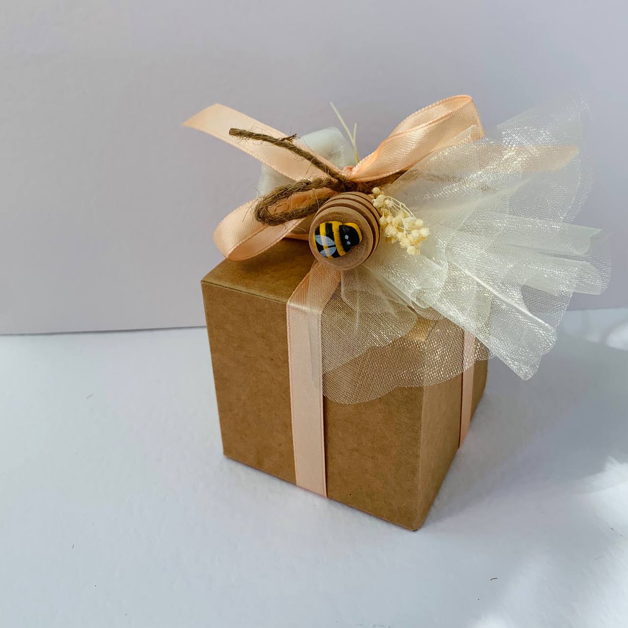 Wedding Favor Jar of artisanal wildflower honey 50 gr-140gr-250 gr, peach color, customizable label