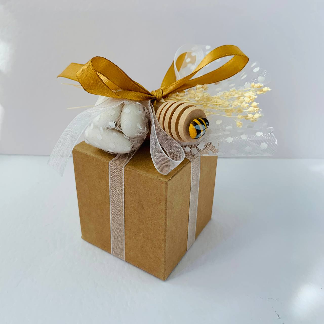 Wedding Favor Jar of artisanal wildflower honey 50 gr-140gr-250 gr, gold and pink color, customizable label