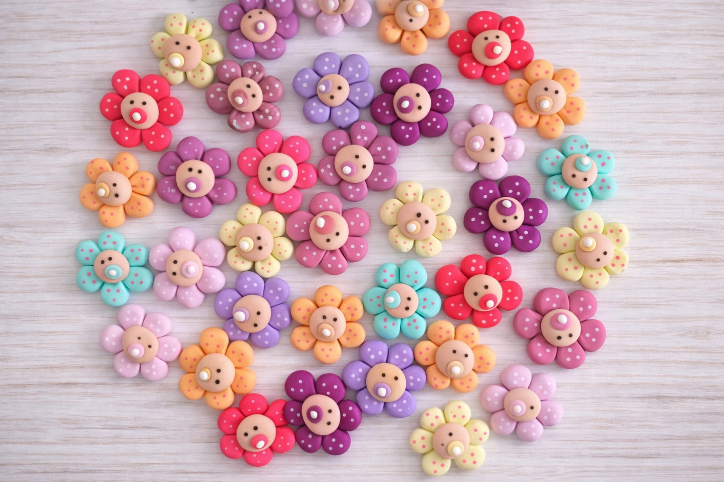 Bomboniera Nascita e Battesimo Fiori calamita BIMBA in FIMO