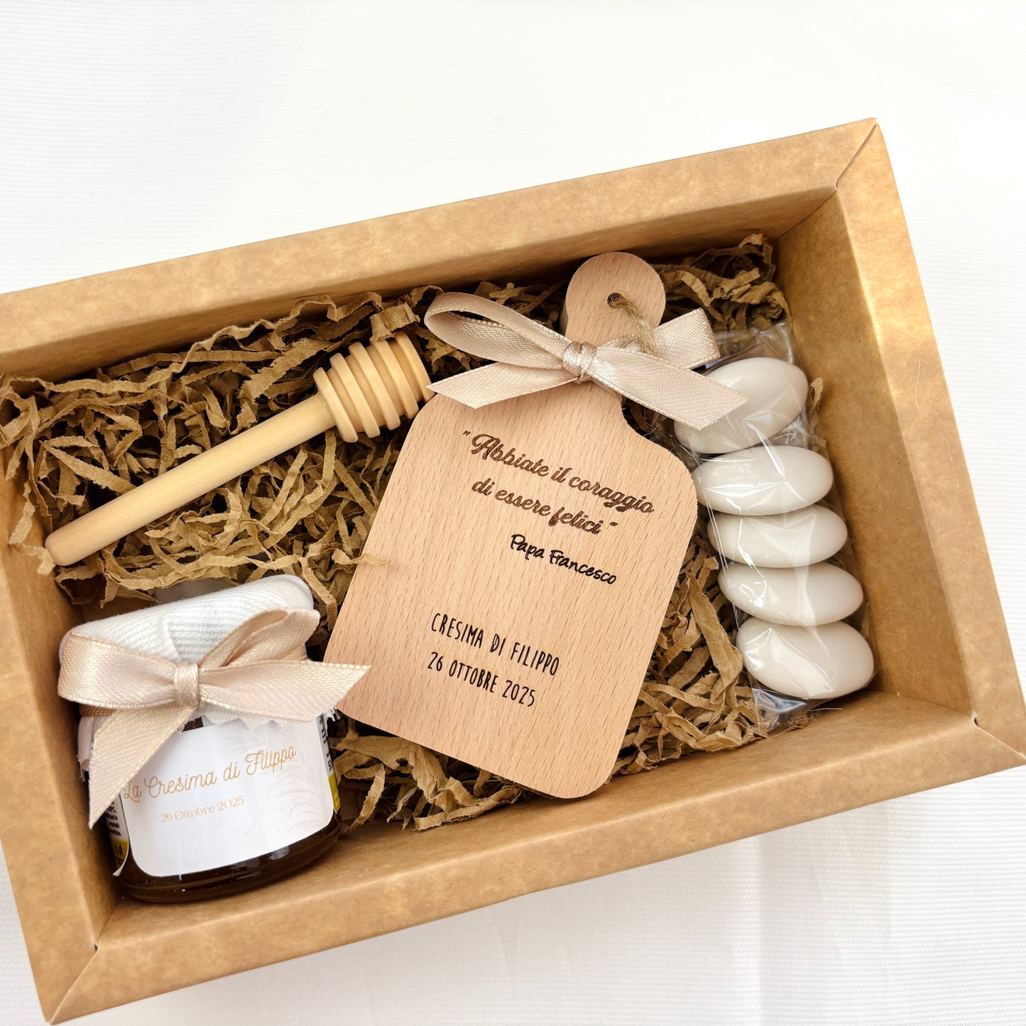 Baptism favor box with 140 gr honey and scented cloud candle