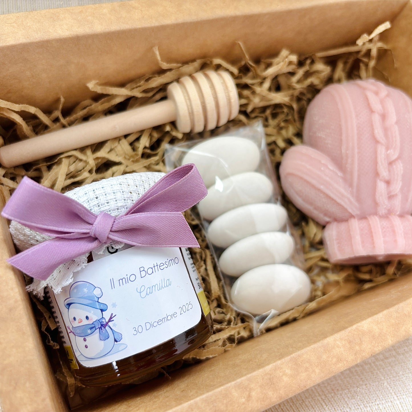 Baptism favor box with 140 gr honey and scented cloud candle
