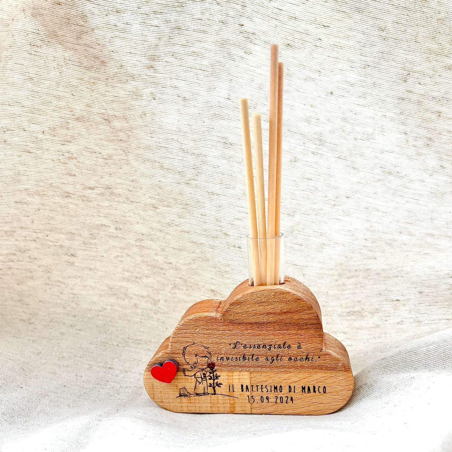 Beech wood room fragrance diffuser in the shape of a cloud with customizable LITTLE PRINCE engraving