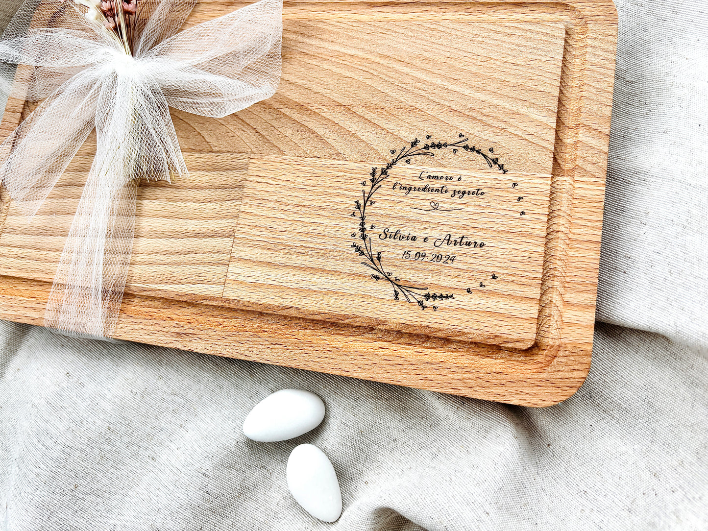 Bomboniera Matrimonio Tagliere in legno di faggio con frase incisa a laser personalizzabile