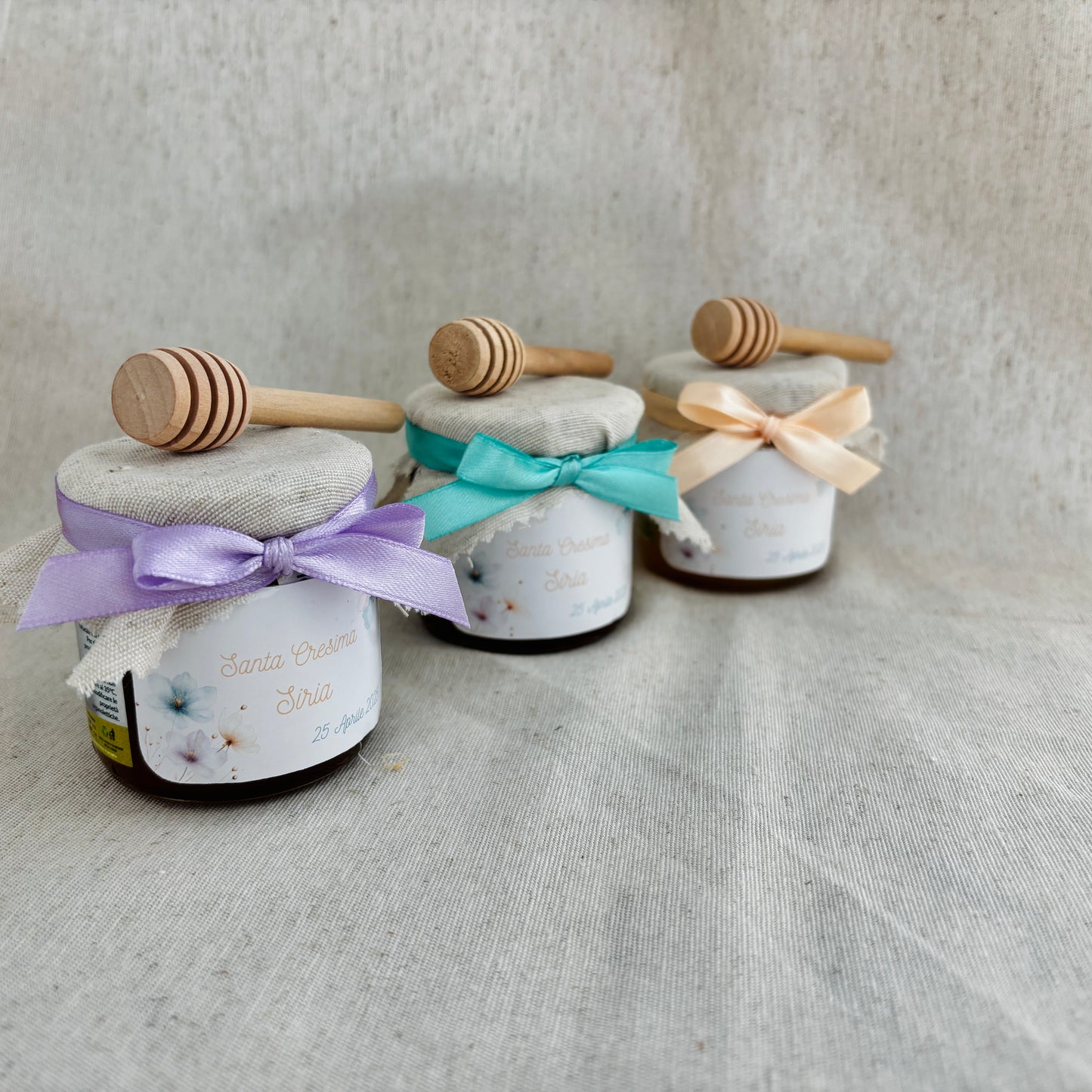 Baptism favor box with 140 gr honey and scented cloud candle