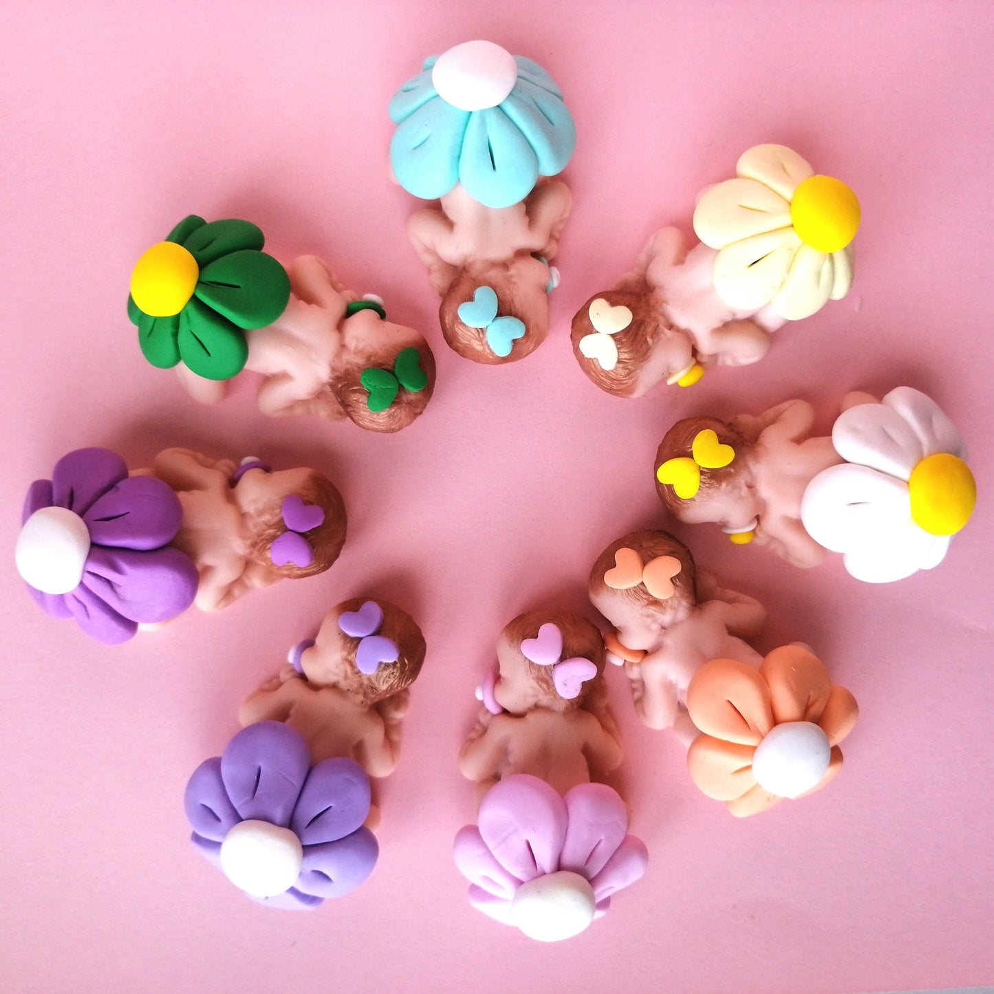Bonbonnière de baptême pour nouveau-né bébé fille en fimo avec fleur personnalisable