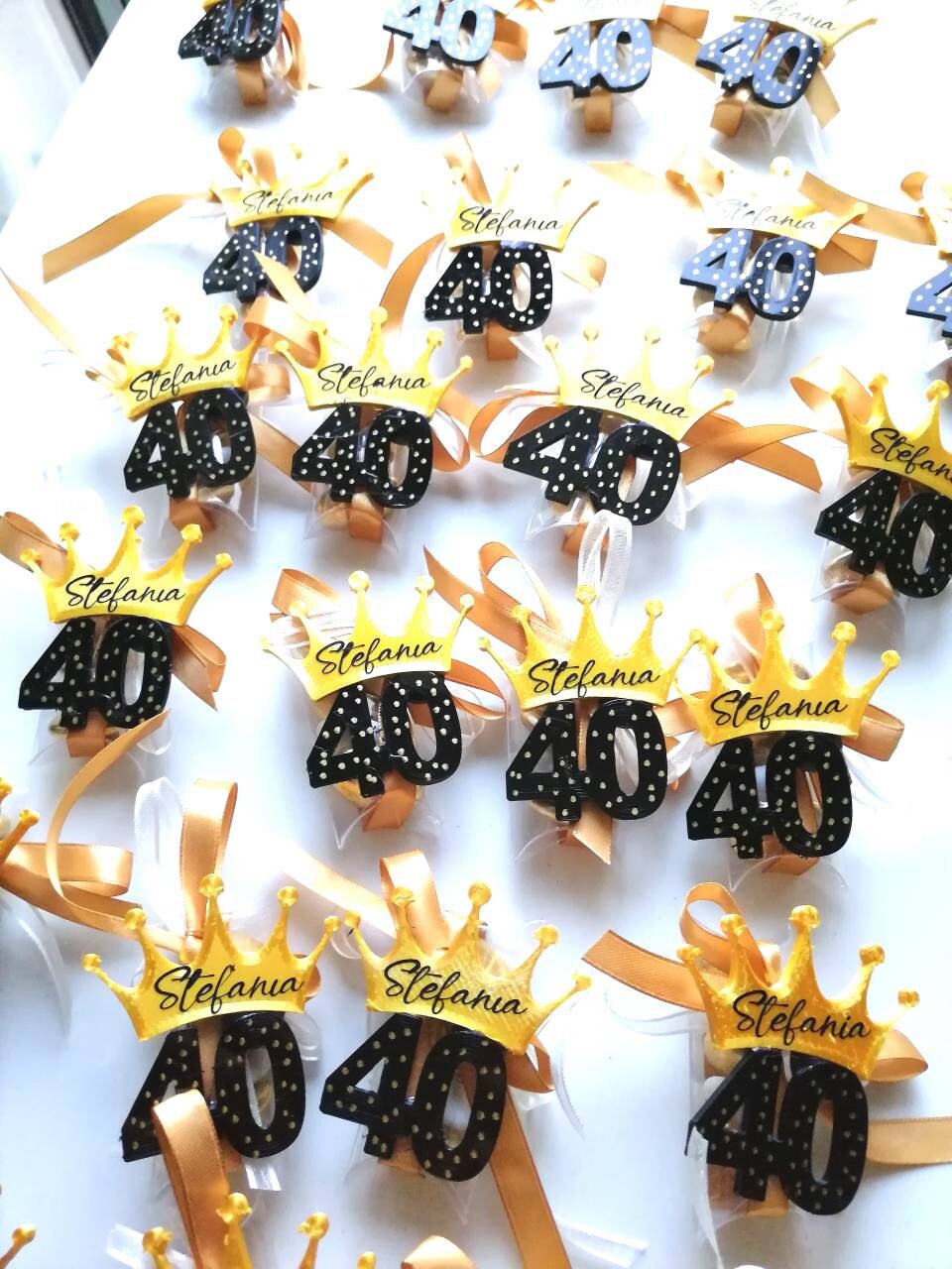 40th birthday favor magnet with customizable name in different colours