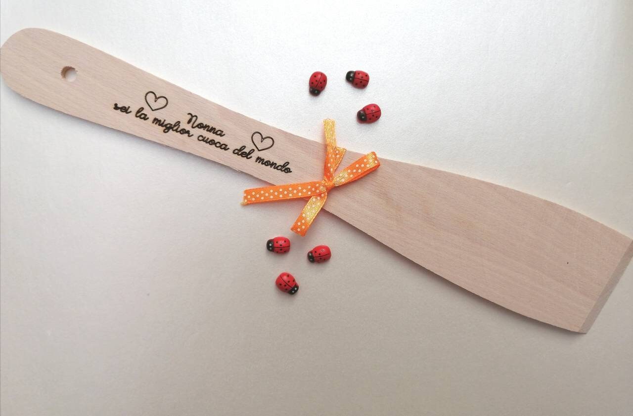 Idea regalo FESTA DEI NONNI mestolo in legno con incisione personalizzata Nonna