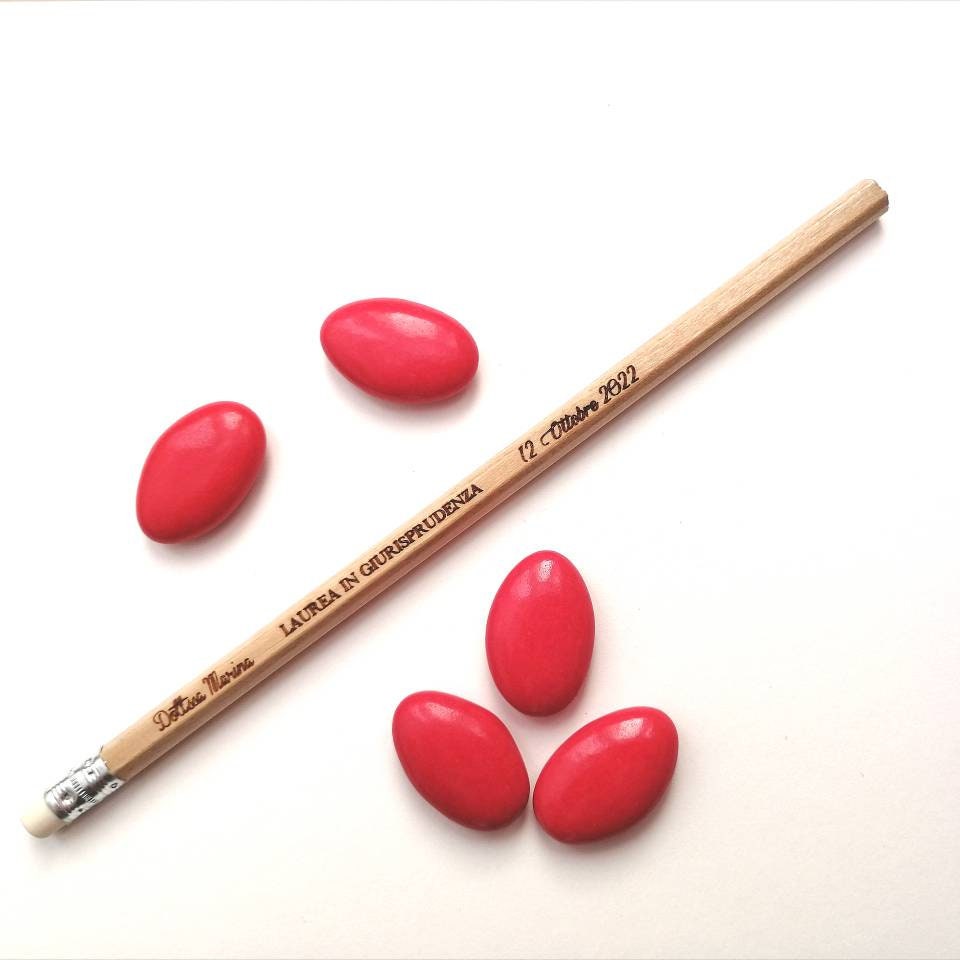 Bomboniera Laurea originale matita in legno con incisione personalizzata