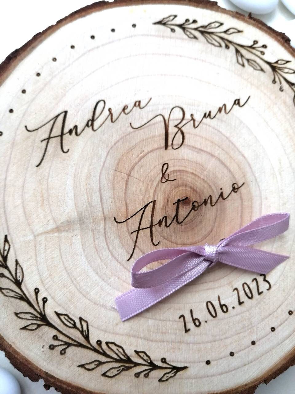 Wooden wedding ring holder diameter 15 cm customizable / wedding / weeding / newlyweds / marriage