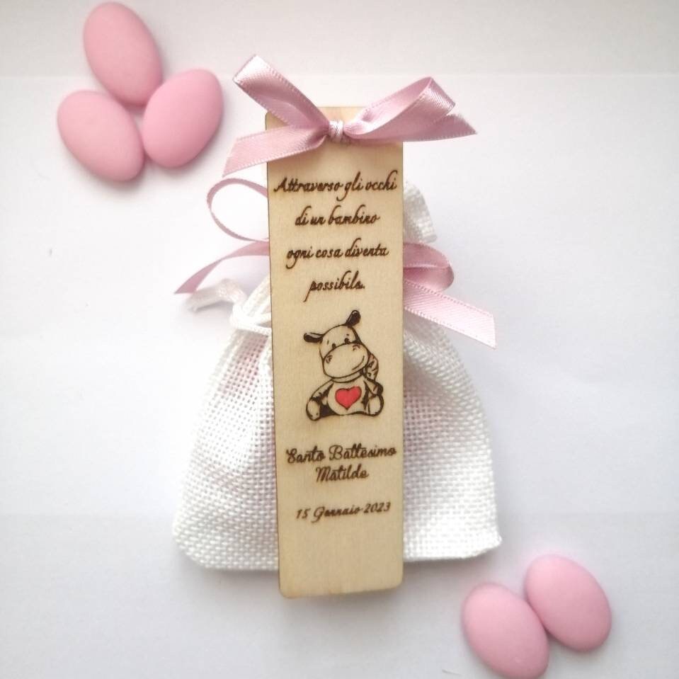 Bomboniera BATTESIMO Segnalibro in LEGNO con Animali incisione personalizzata dimensione 12cm x 3cm Leoncino Ippopotamo Giraffa Elefantino