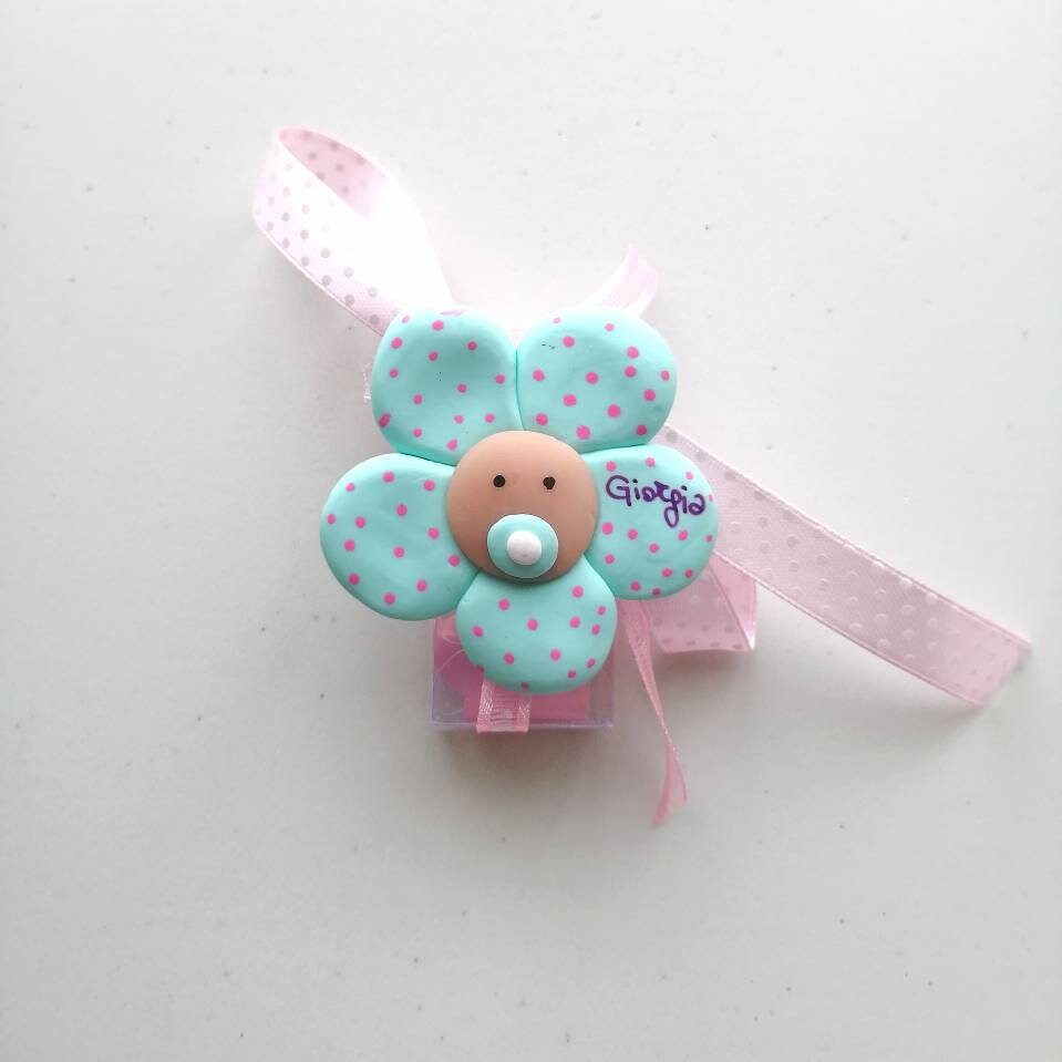 Birth and Baptism Favors Large Flowers Fimo Magnets with Personalized Name in various colors Pink/Lilac/Wisteria/Yellow/Tiffany/Peach