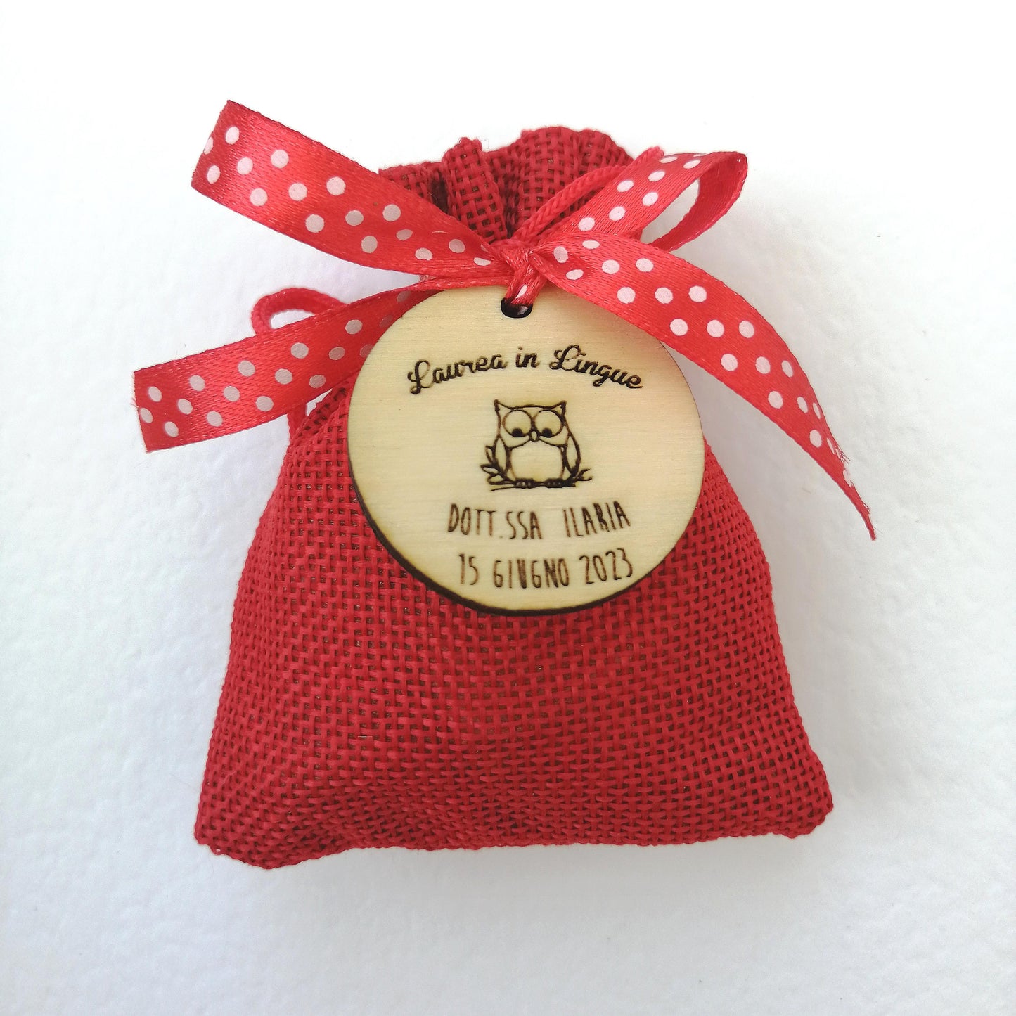 Graduation favor bag with handmade personalized engraving wooden tag