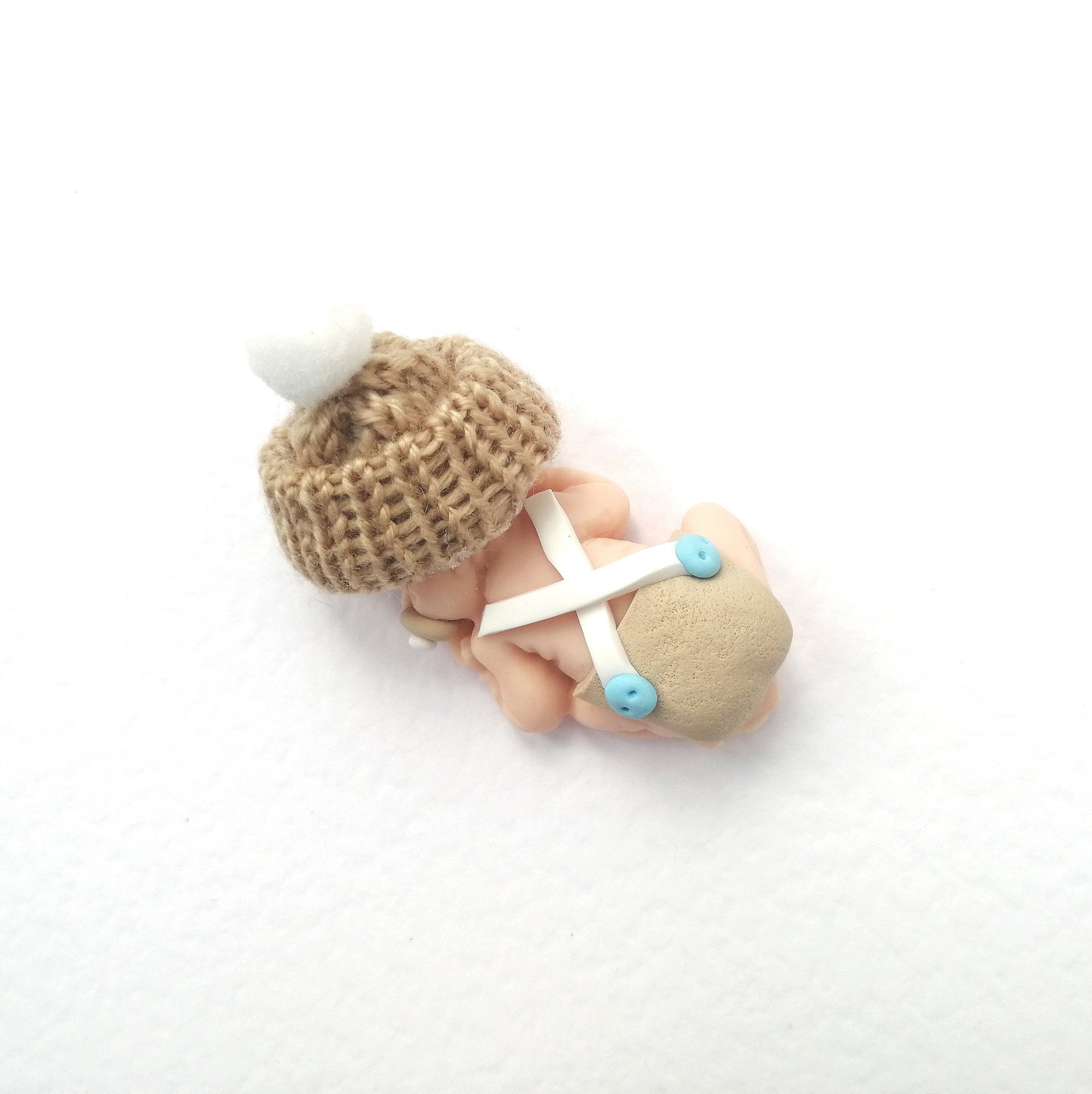 Bomboniera Battesimo Nascita Compleanno Bimbo in fimo con cappello di lana