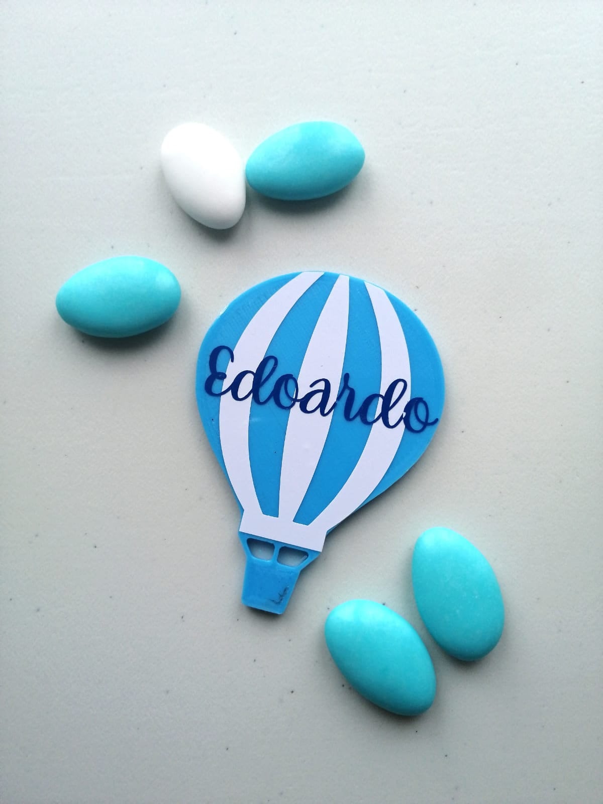Hot Air Balloon Magnet Favor for Births and Baptisms with personalized boy/girl name