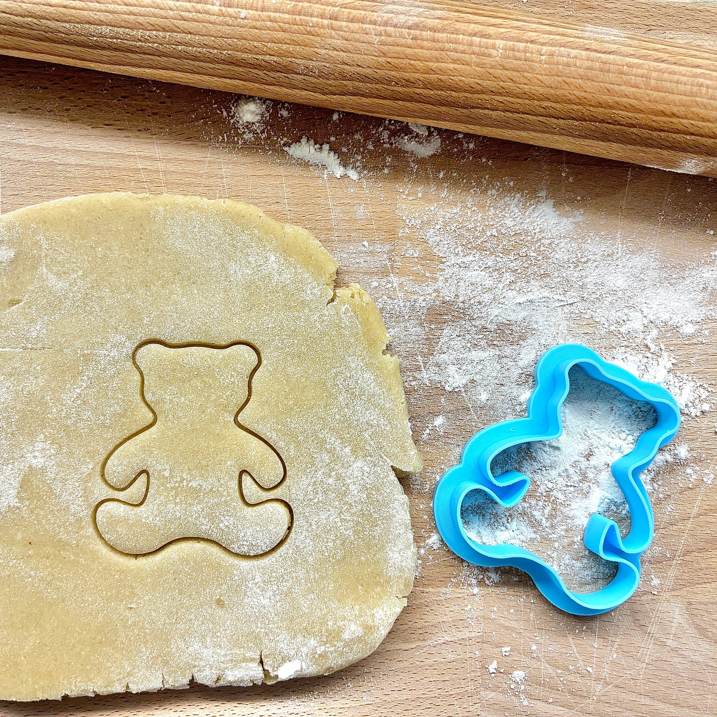 Cookie cutter bear, cutter, baptism favor placeholder birth birthday customizable