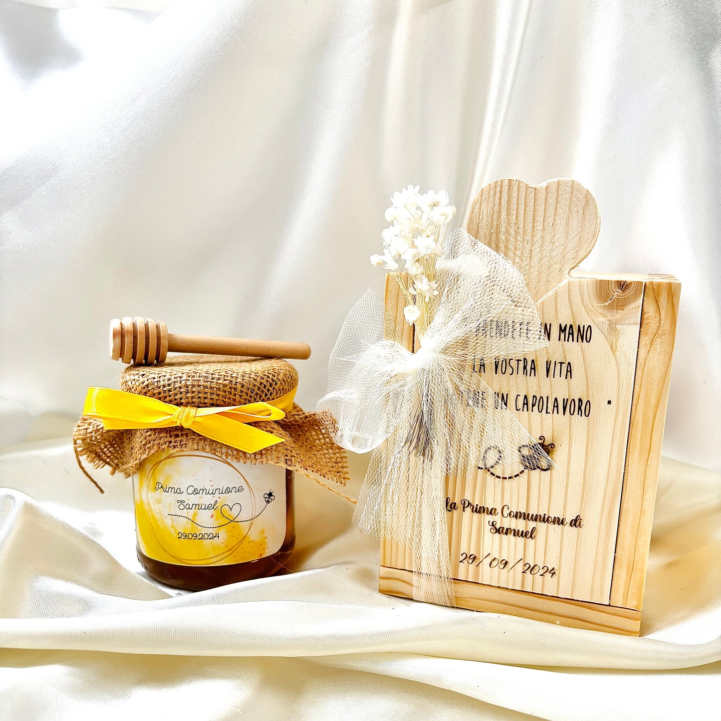 Coffret en bois pour PREMIÈRE COMMUNION - CONFIRMATION Pot de Miel de Fleurs Sauvages - Acacia - Châtaignier Artisan 250gr