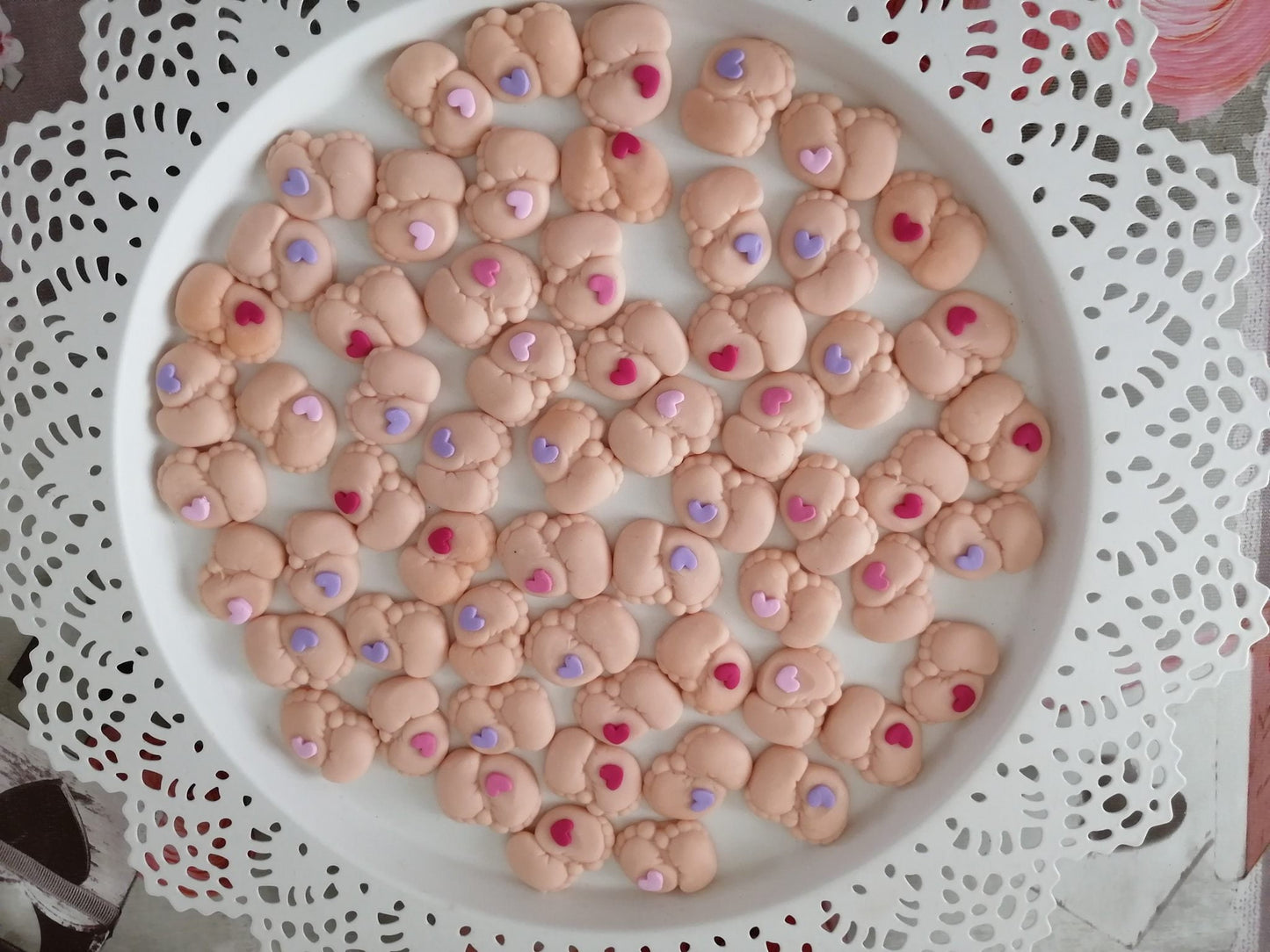 Bomboniera Nascita e Battesimo Piedini in Fimo Calamite con nome compleanno baby shower