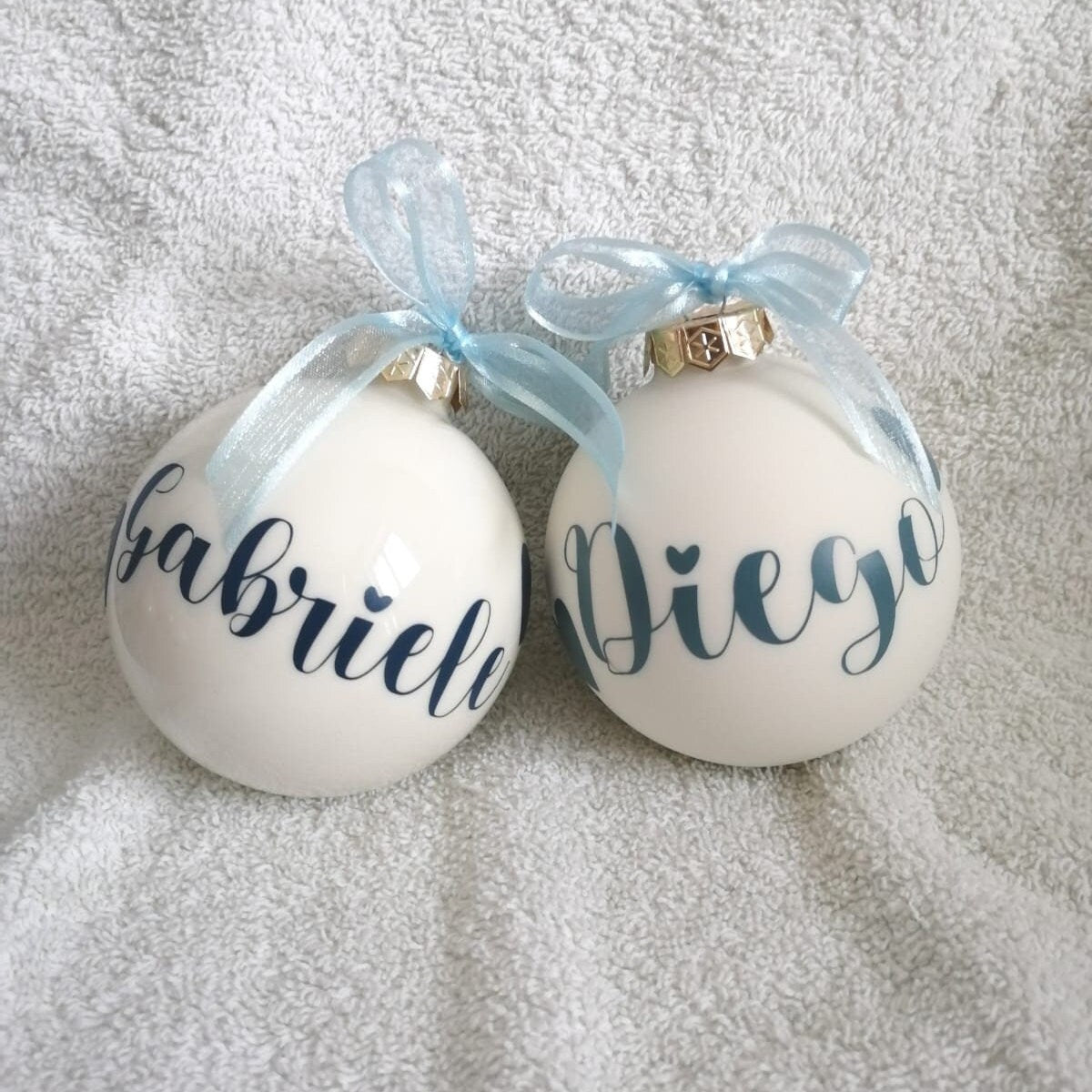 Personalized glass Christmas bauble 8cm Christmas decoration sphere, personalized tree decorations with name of boy/girl/mum/dad