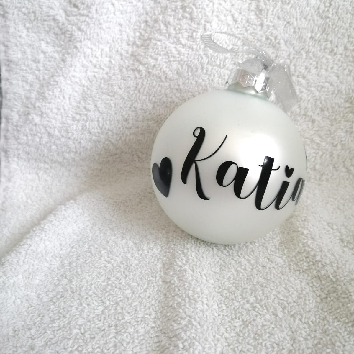 Personalized glass Christmas bauble 8cm Christmas decoration sphere, personalized tree decorations with name of boy/girl/mum/dad