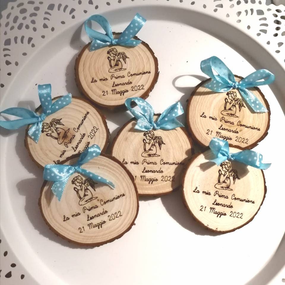 WOODEN TRUNK FIRST COMMUNION favor, customizable favor diameter 5 cm