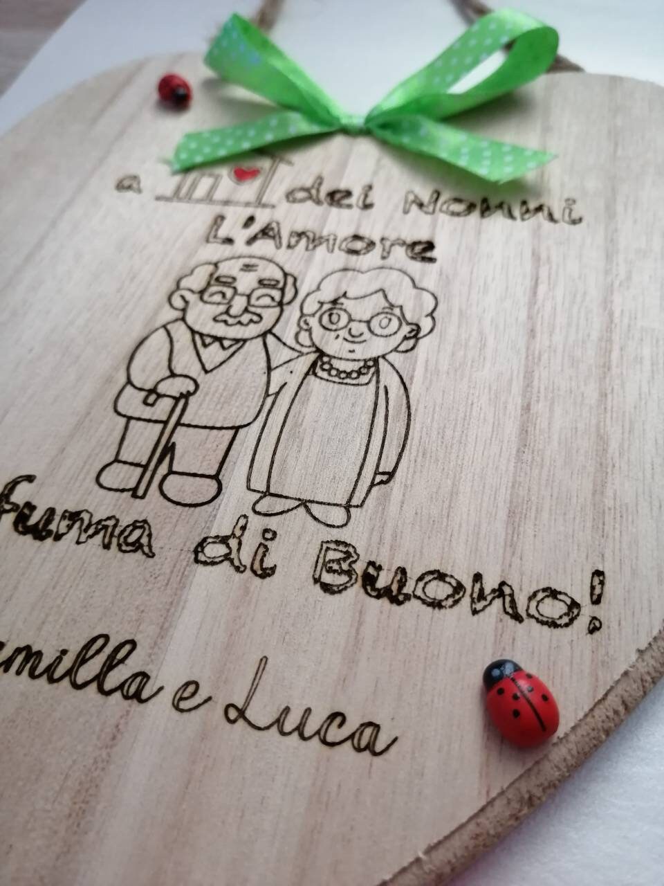 Customizable laser engraved wooden plaque 12cm x 18cm to hang for Grandparents' Day