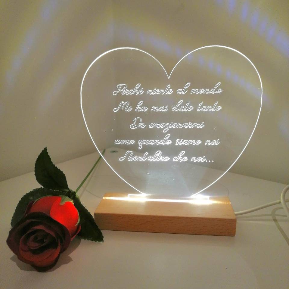 Gift idea LED VALENTINE'S DAY heart-shaped lamp with wooden base and customizable love anniversary engraving