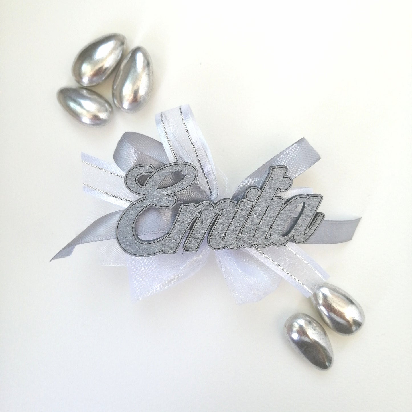 Wedding name placeholder in wood Silver plated table, elegant tableau