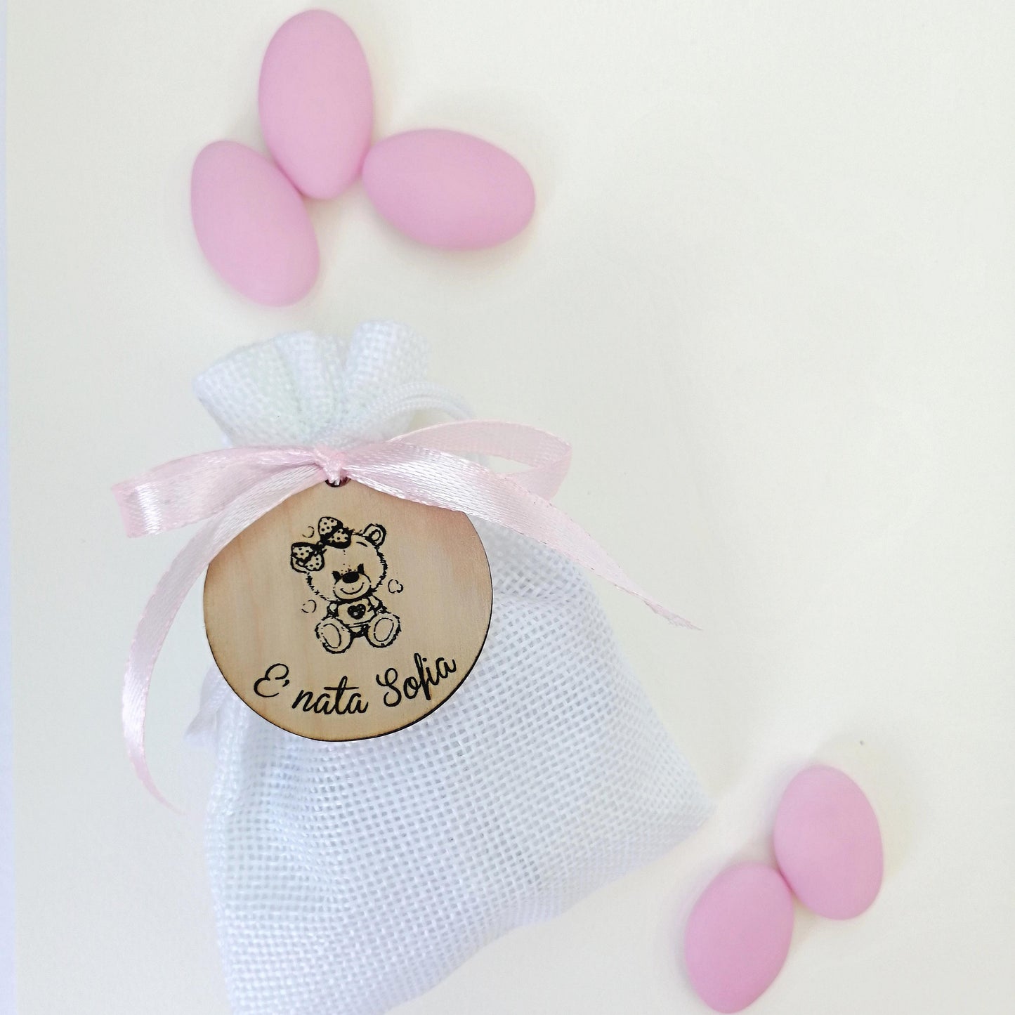 Confetti bag for Birth and Baptism with personalized wooden tag, handcrafted wedding favour