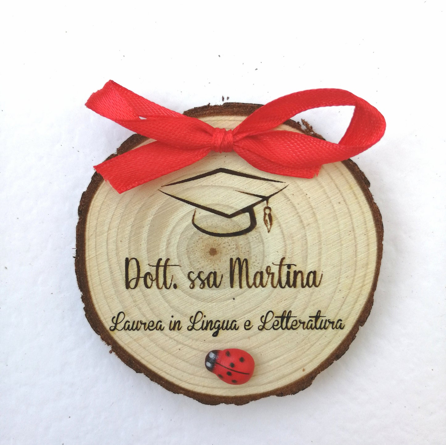 Graduation favor Wooden magnet DEGREE handcrafted personalized engraving diameter 5cm-7cm